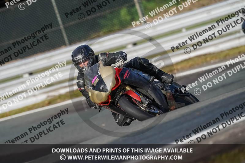 anglesey;brands hatch;cadwell park;croft;donington park;enduro digital images;event digital images;eventdigitalimages;mallory;no limits;oulton park;peter wileman photography;racing digital images;silverstone;snetterton;trackday digital images;trackday photos;vmcc banbury run;welsh 2 day enduro